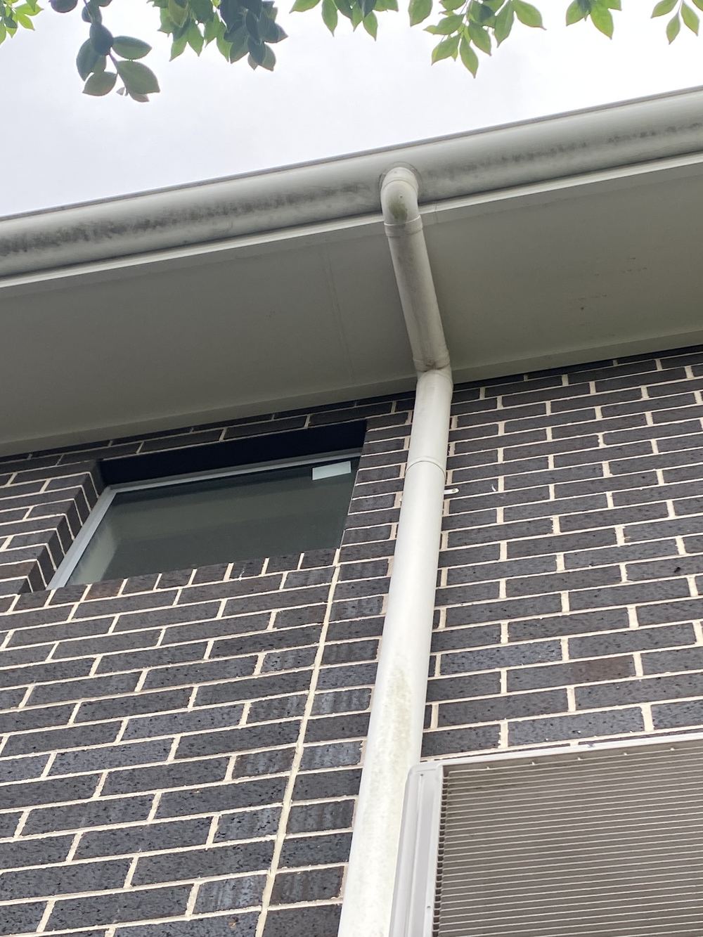 Articulation joint not continuous for the full height of the wall, found during a pre-purchase inspection in Carlingford